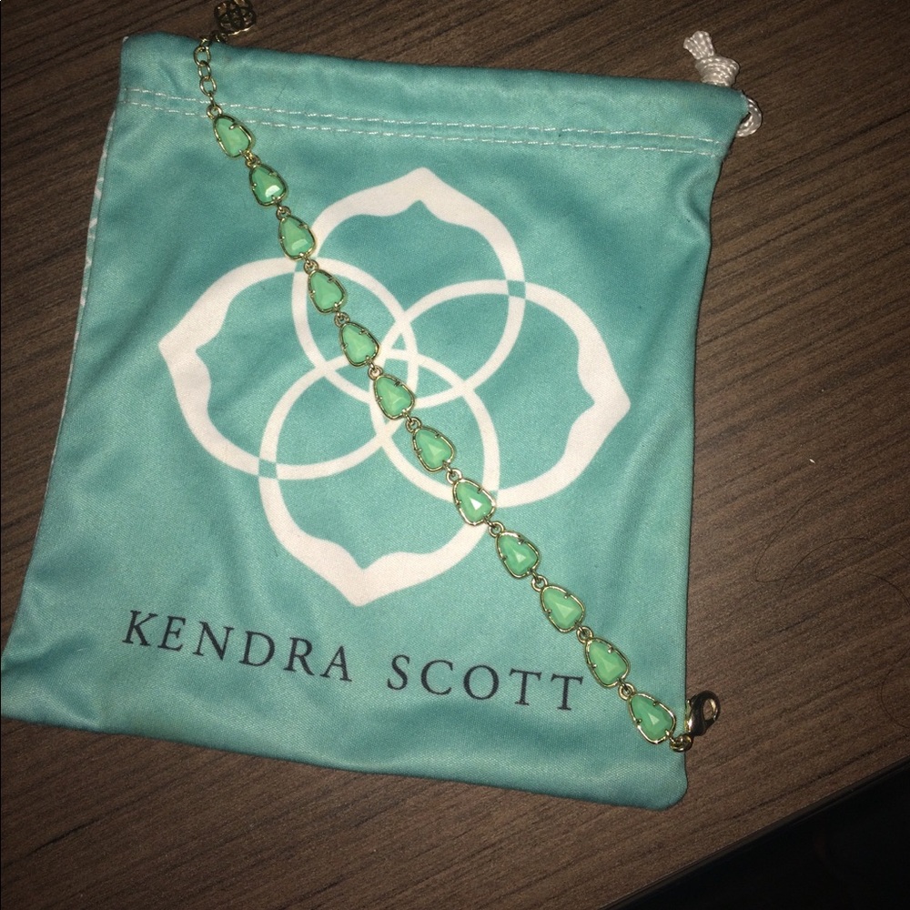 Kendra Scott bracelet