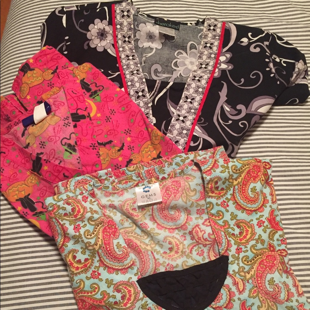 Woman’s Scrub Tops