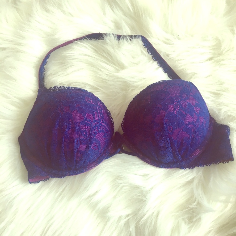 Victoria Secret's Push-up bra