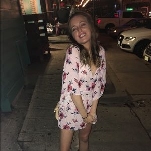 Meet your Posher, Jenna