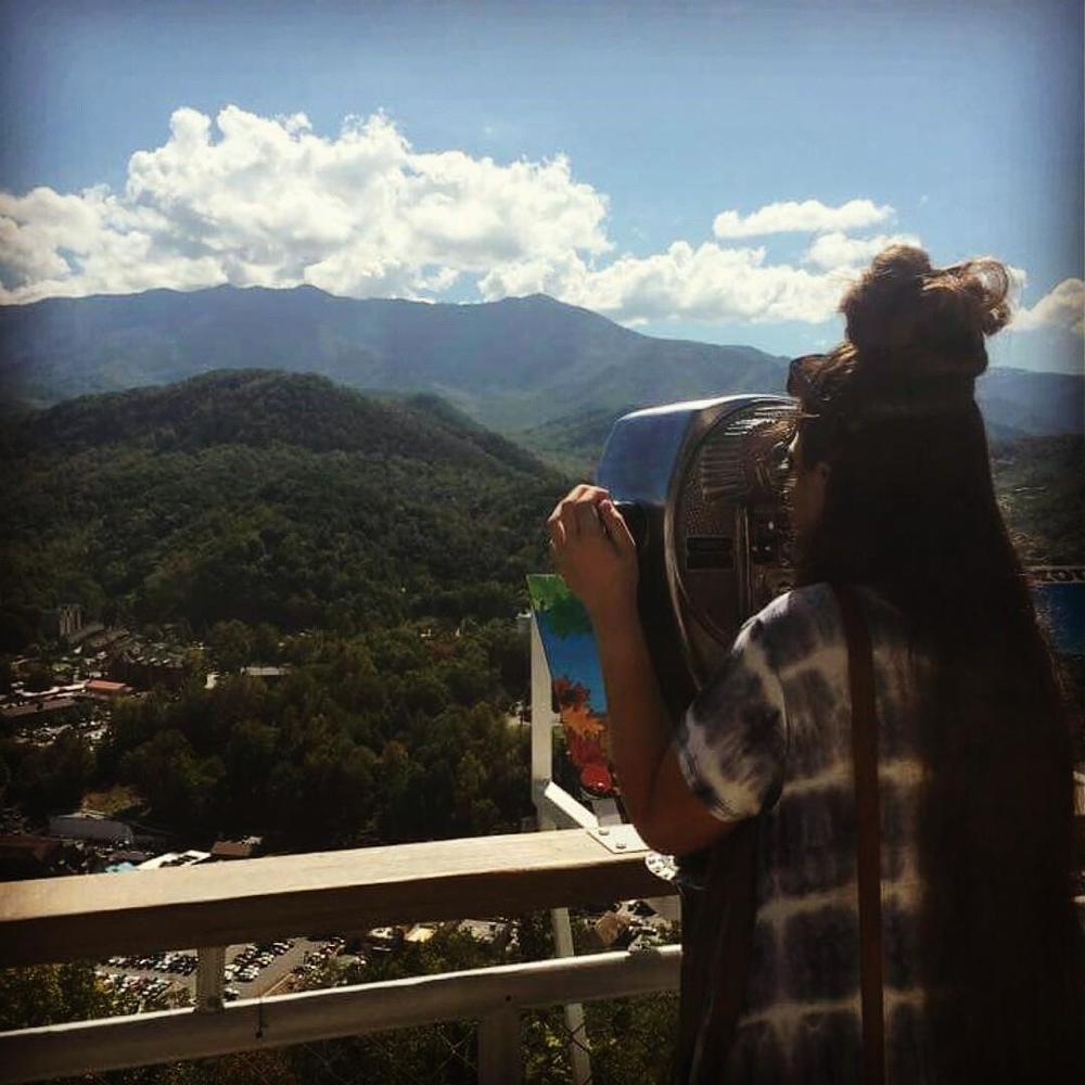 Meet your Posher, Lydia