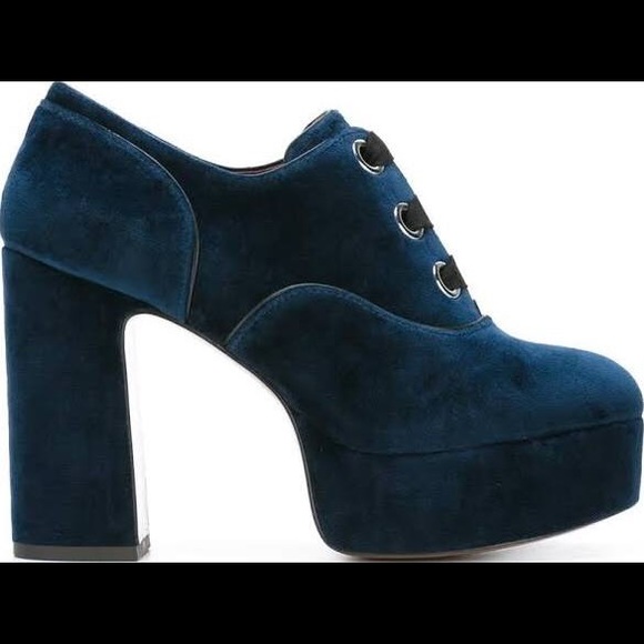 SOLD Marc Jacobs Beth Velvet Oxford Platform Pumps - Picture 2 of 7