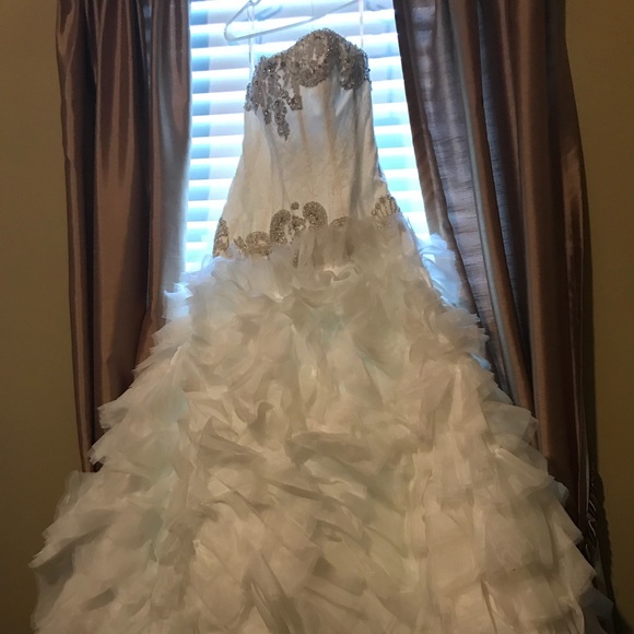 Winnie Couture Diamond Label Cersei Ball Gown - Picture 4 of 8