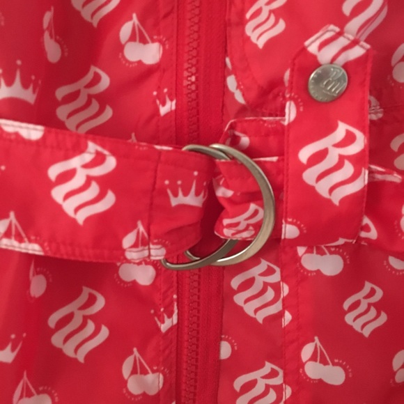 New Rocawear light Weight Jacket Red & White Logo - Picture 6 of 7