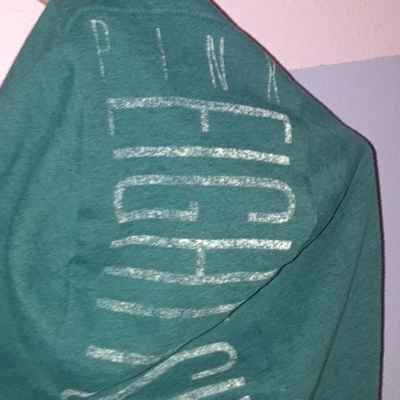 Pink hoodie - Picture 4 of 4