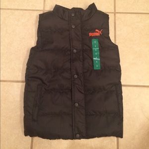 NWT- Puma black puffy vest. Boys sz 8
