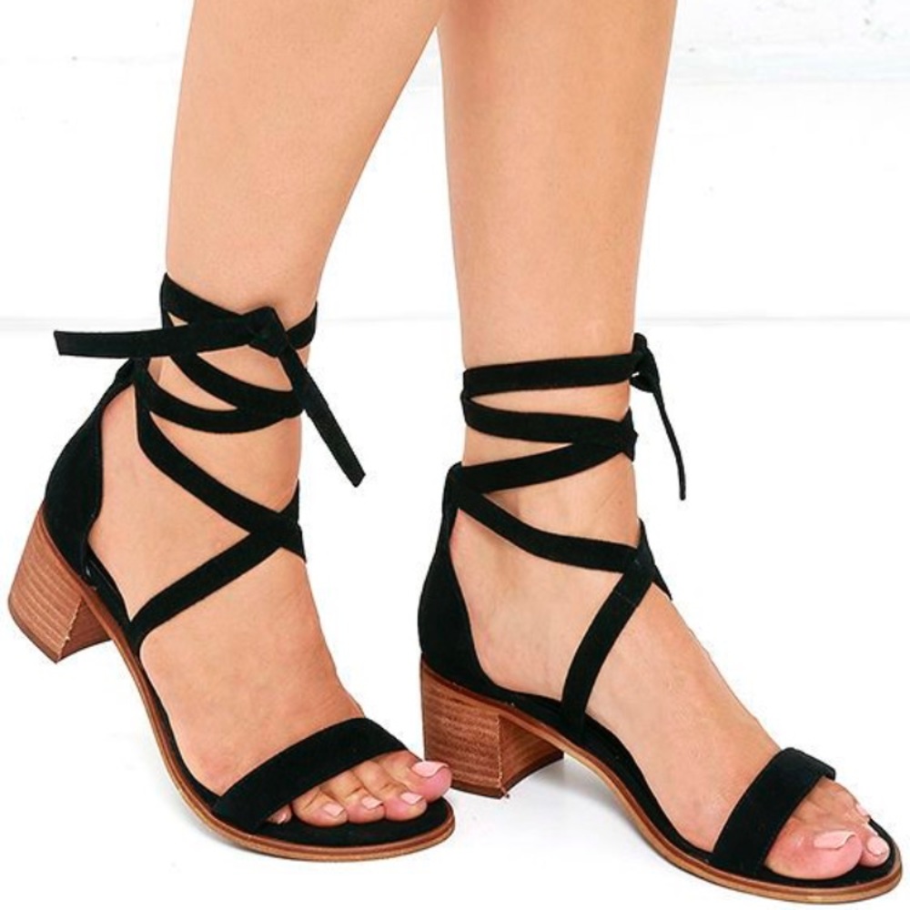Steve Madden Lace up heels