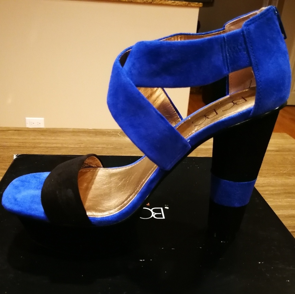 BCBG Black & Cobalt Blue Platform Sandals Size 9