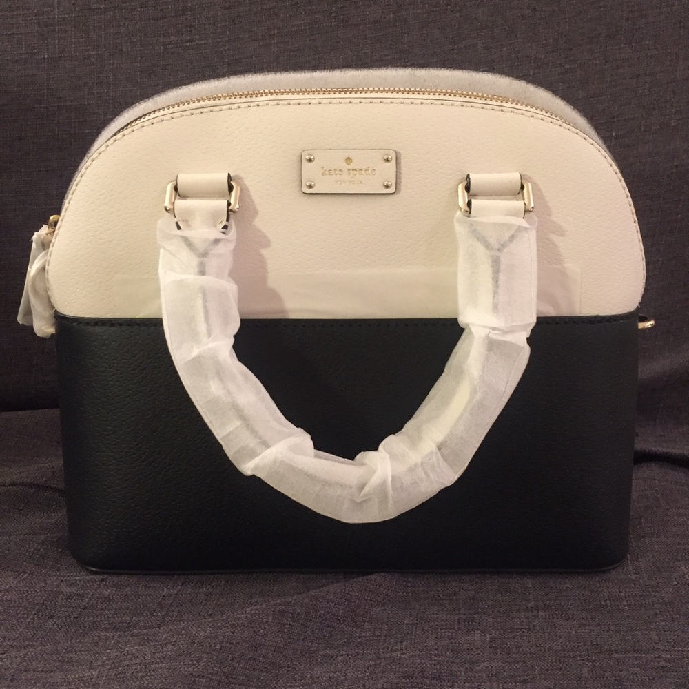 ✖️SOLD✖️ Kate Spade Grove Street Carlie Purse