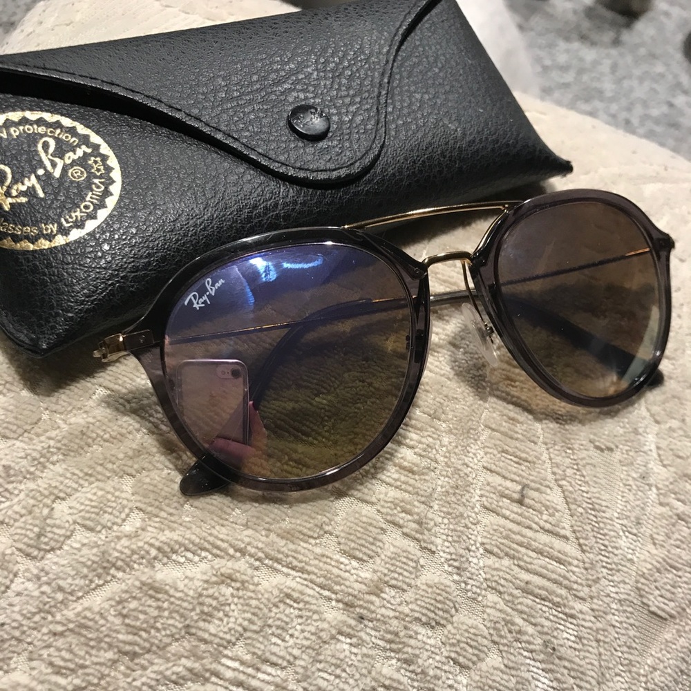 Ray-Ban Round Double Bridge sunglasses!