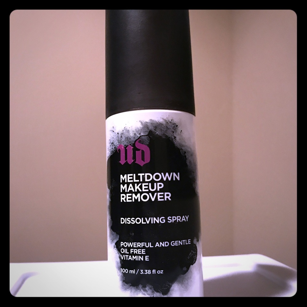 Urban Decay Makeup Meltdown Spray