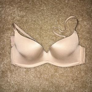 upbra nude 32b
