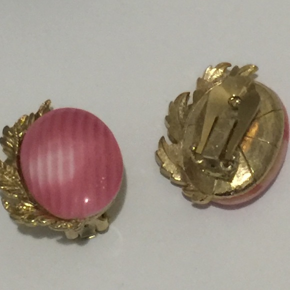 Vintage Pink Gold Clip Ons - Picture 4 of 7