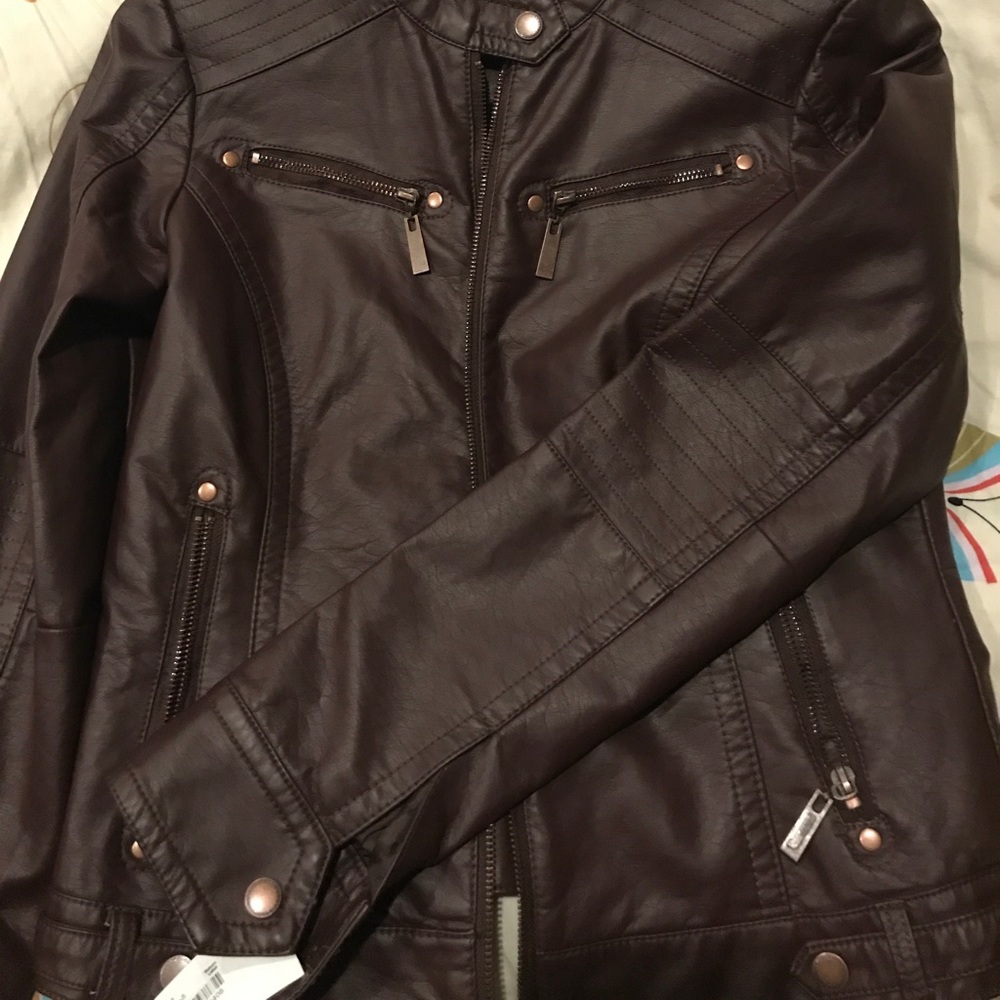 Jacket - Picture 3 of 3