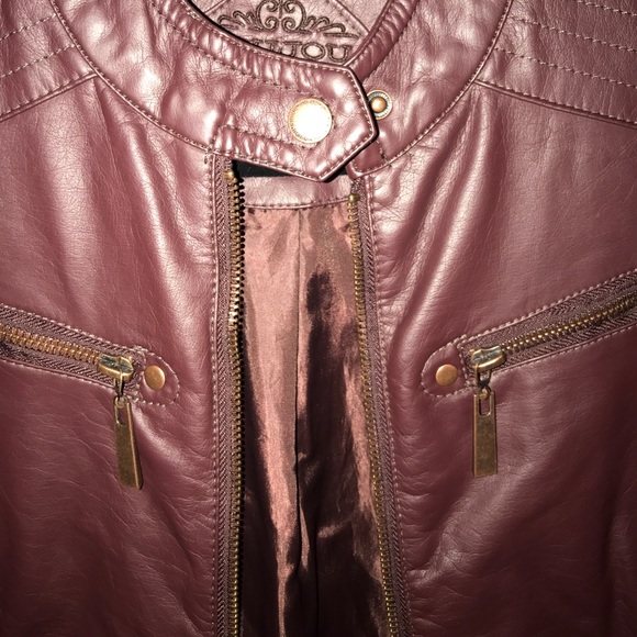 Jacket - Picture 2 of 3