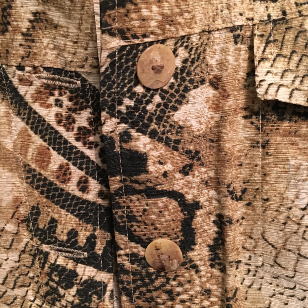 IOS Patterned Jacket - Picture 2 of 4