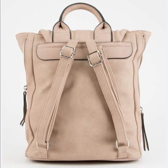 Bowery Quilted Backpack - Picture 6 of 8