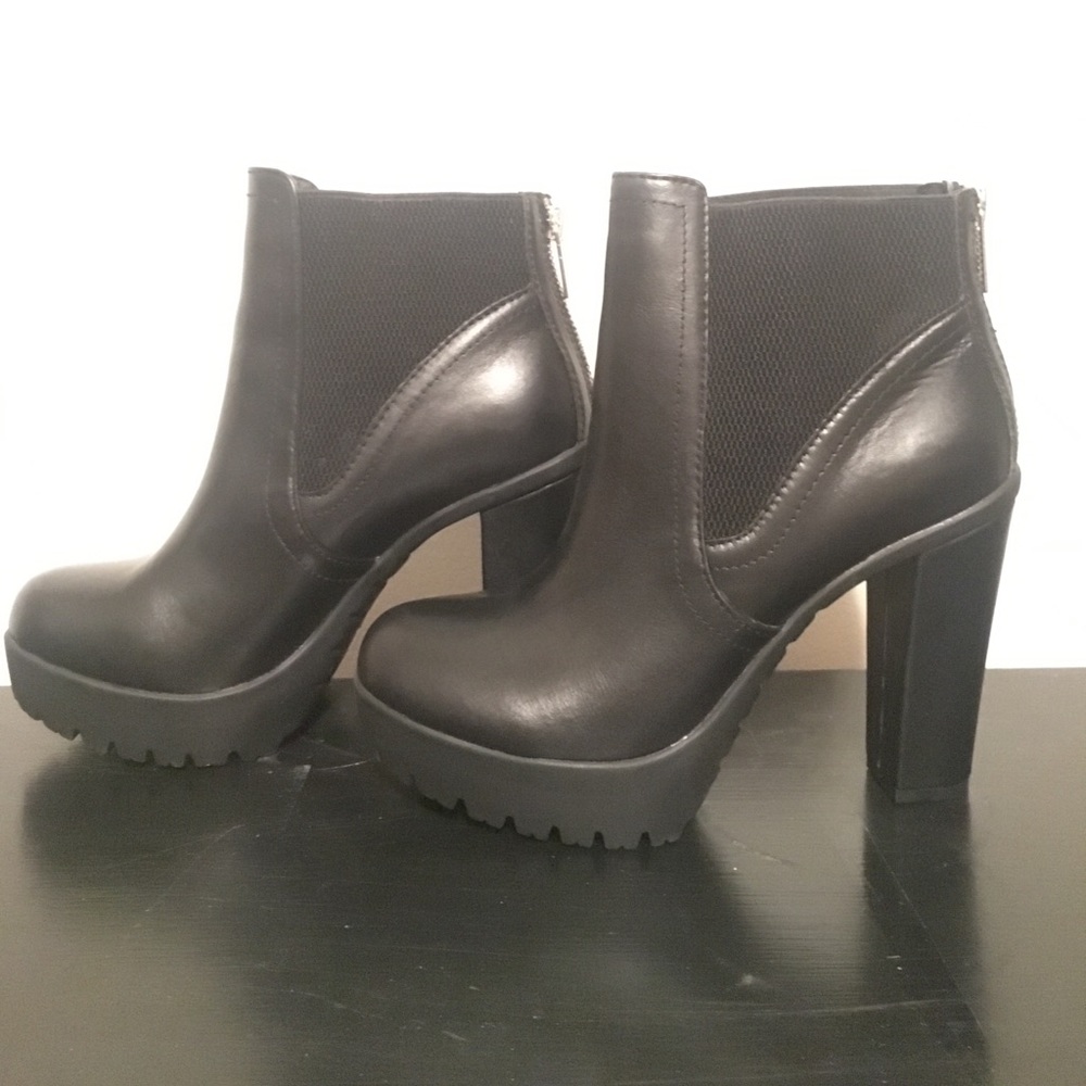 Steve Madden Amandaa heels