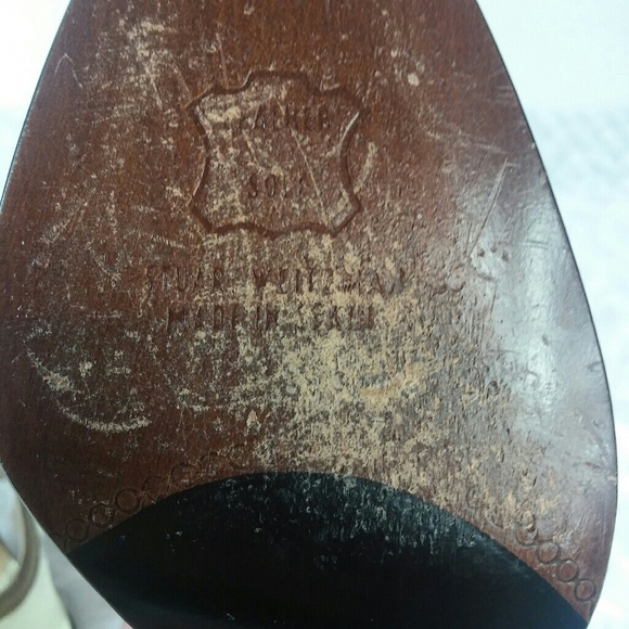 Vintage Stuart Weitzman Sheer Gold Floral Heels - Picture 8 of 8