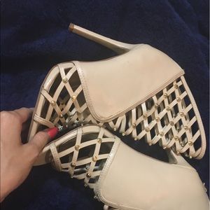 Bebe nude tan gladiator booties