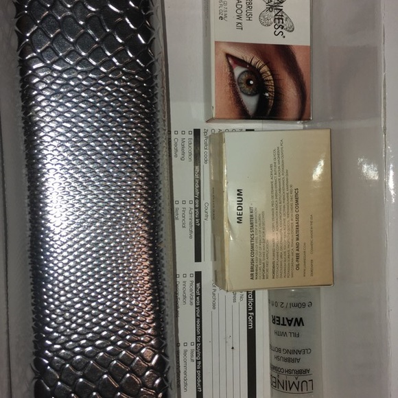 Luminess air - Picture 1 of 3