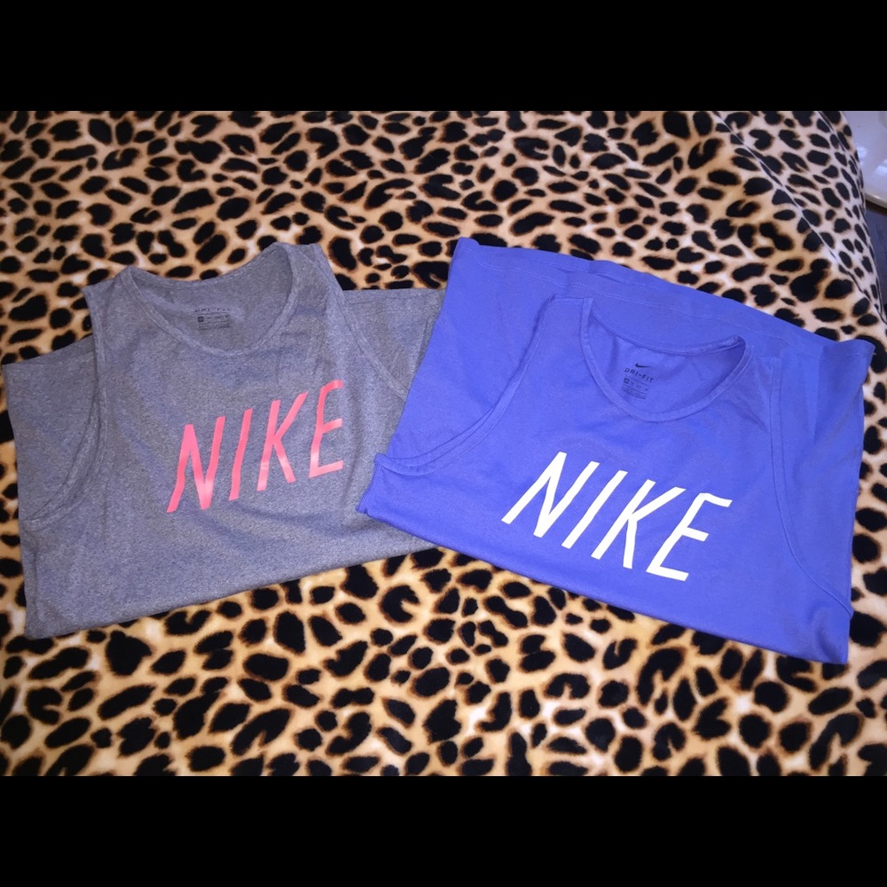 Nike Women's Dry Tomboy Graphic Tank Top
