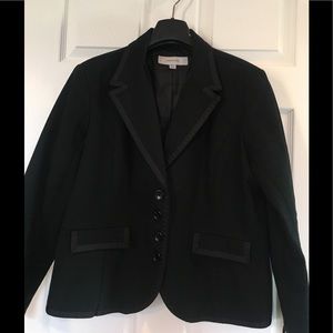 This is no ordinary black blazer