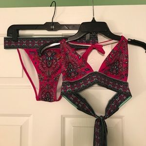 VS Swim tribal print bikini size M NWOT