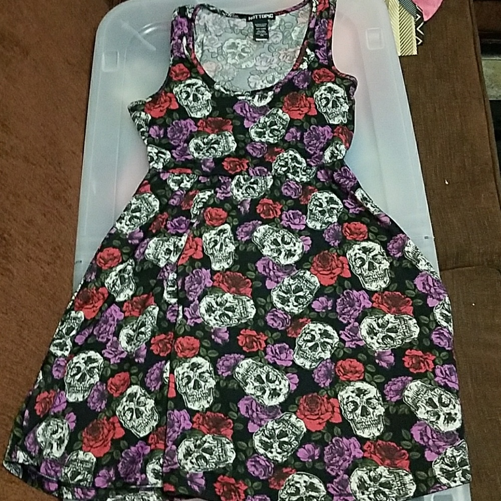 💀 Hot Topic Rose Skull Dress 💀