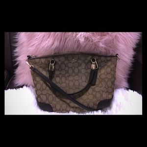 Coach signature print crossbody
