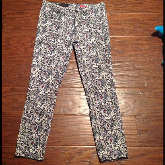 J. Crew Toothpick Floral Skinny Jeans. 26 ankle - Picture 3 of 5