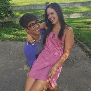 Meet your Posher, Kelley