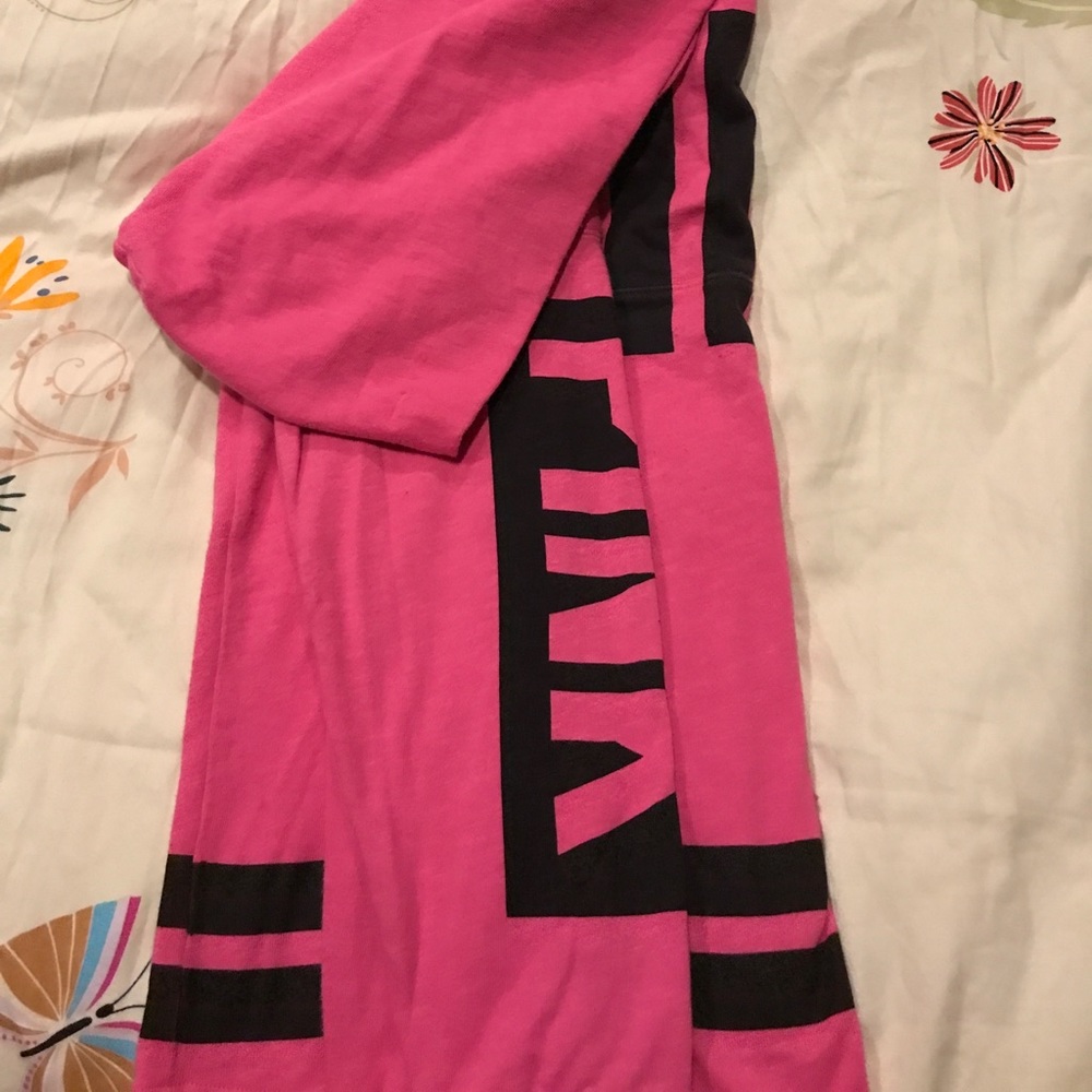 Sweat Shirt - Picture 2 of 4