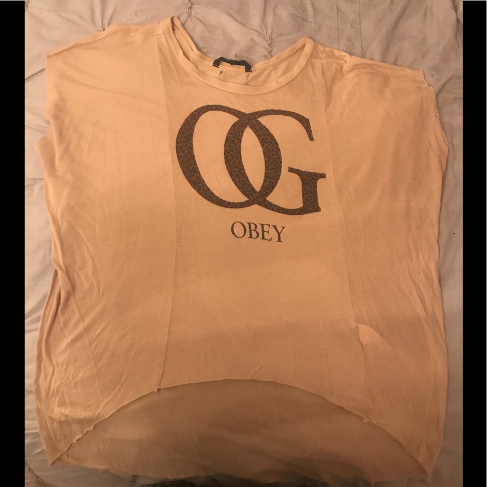 Obey T shirt