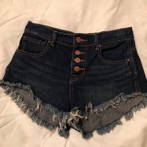 ‘Juniors’ High Rise Denim shorts