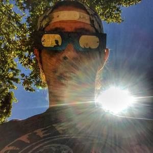 Meet your Posher, Wade