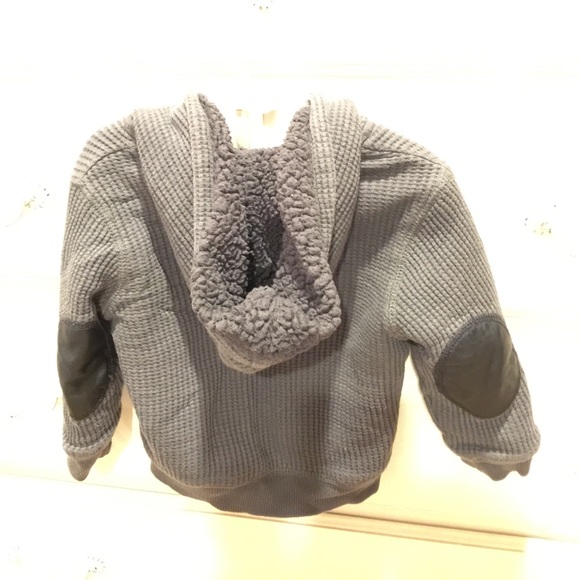 Baby Gap Zipped Hoodie, size 3, extra thick - Picture 2 of 4