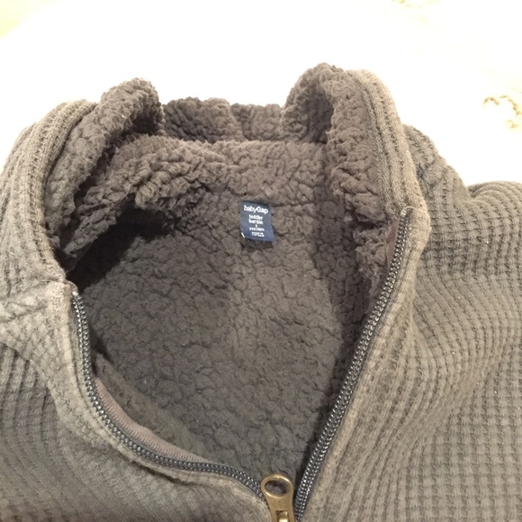 Baby Gap Zipped Hoodie, size 3, extra thick - Picture 4 of 4