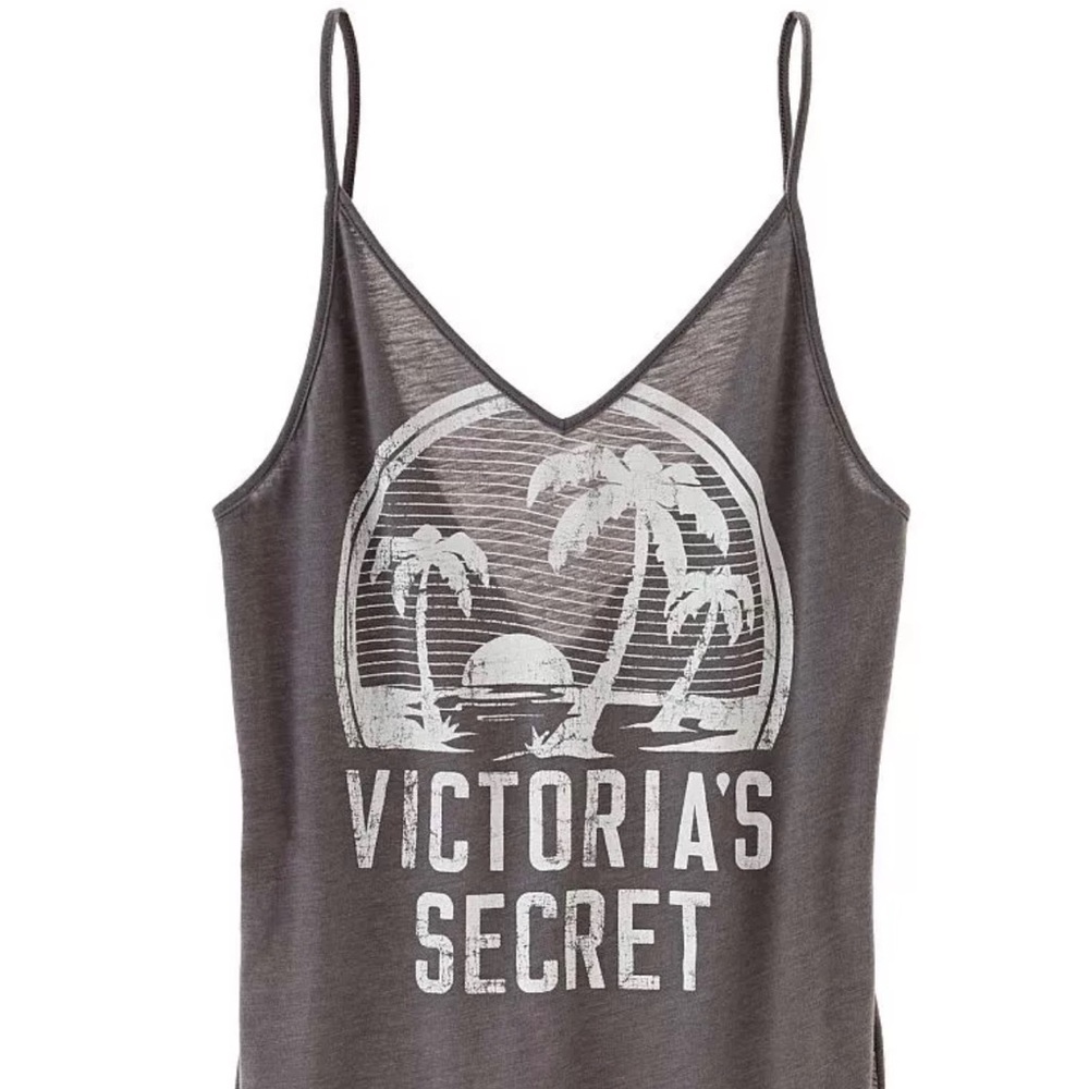 SOLD - VictoriasSecret Everyday Tee Double-V Tank
