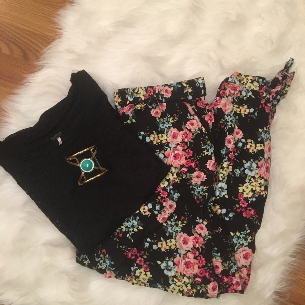 Floral printed pants