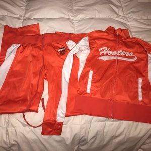 Hooters track jacket & pants