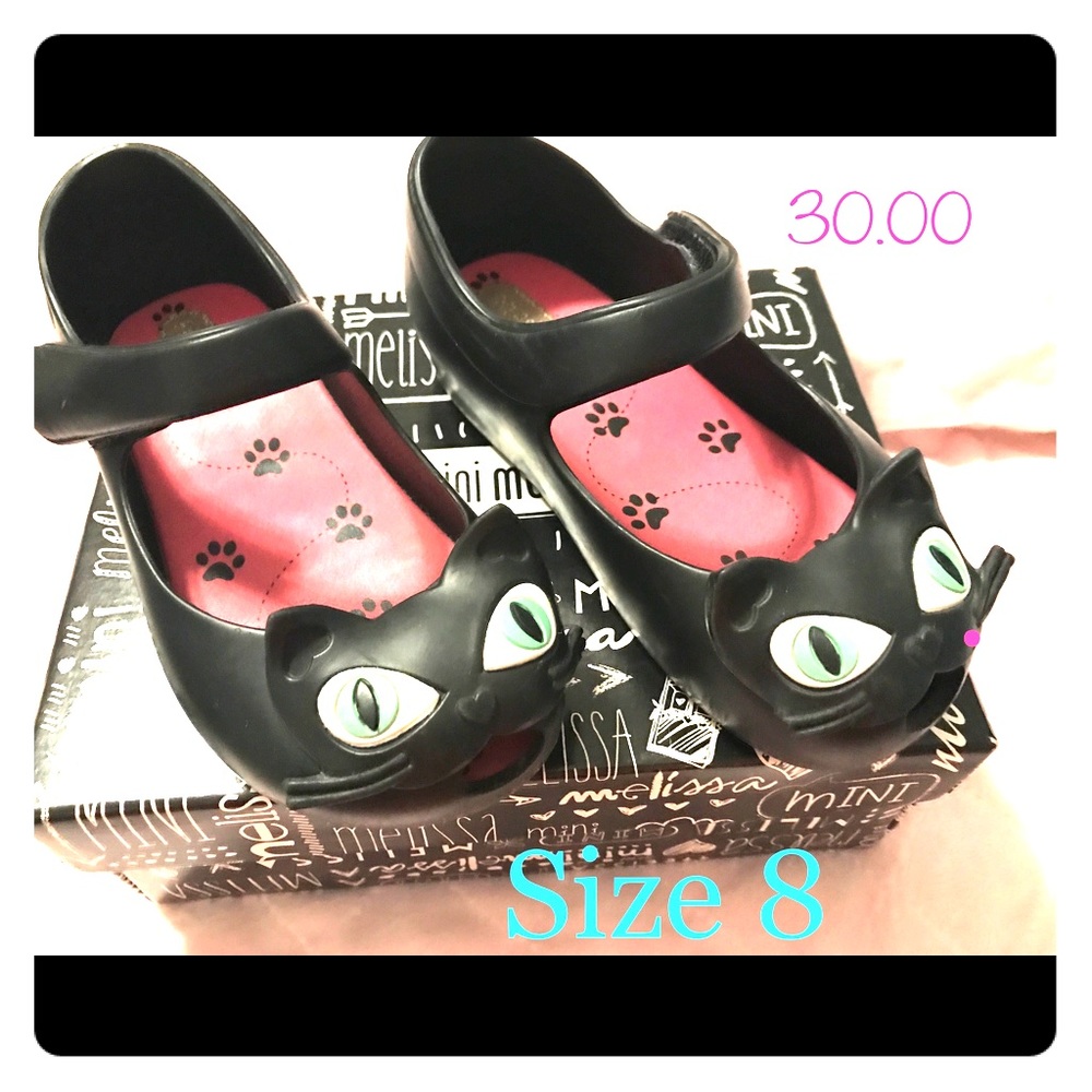 Mini Melissa’s black cats
