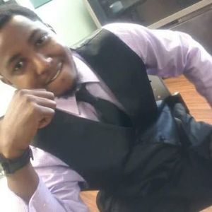 Meet your Posher, Dominique