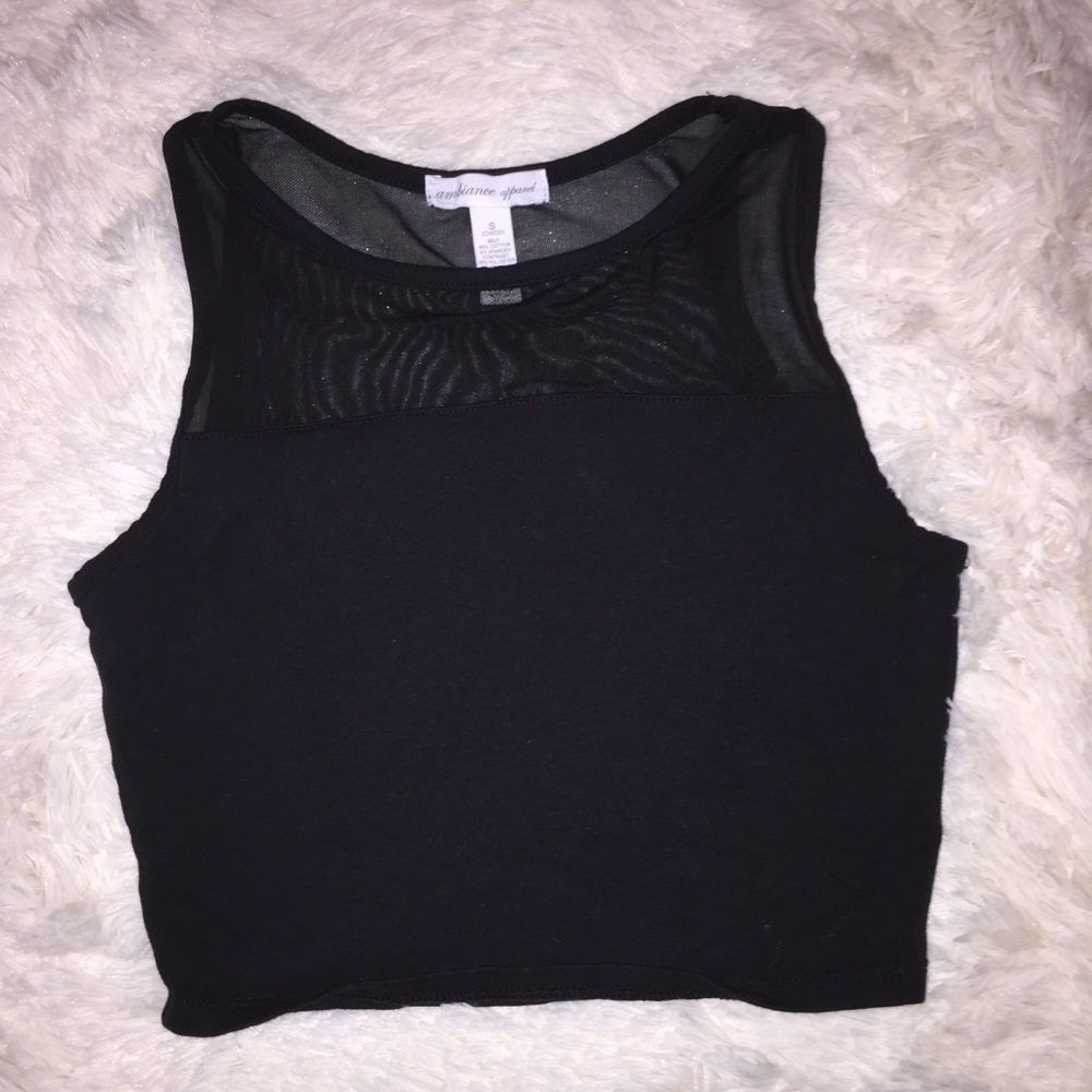 Black crop top ❌SOLD❌