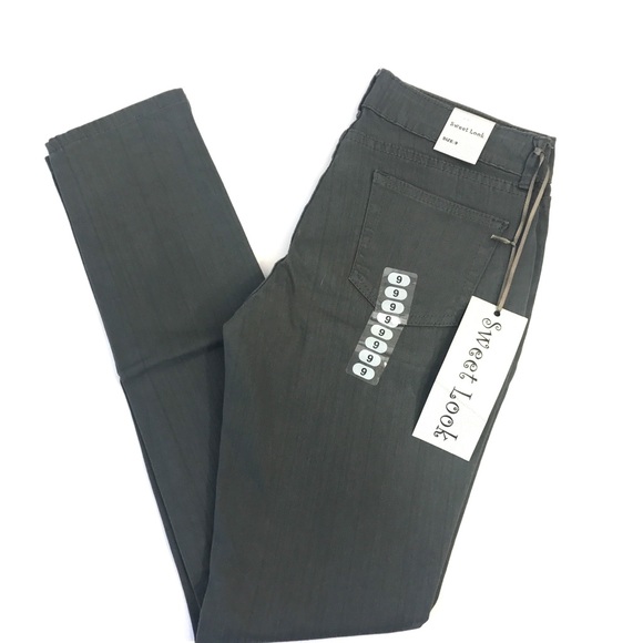 New! Gray Skinny Jeans - Picture 2 of 4