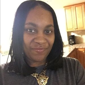 Meet your Posher, Alexandria