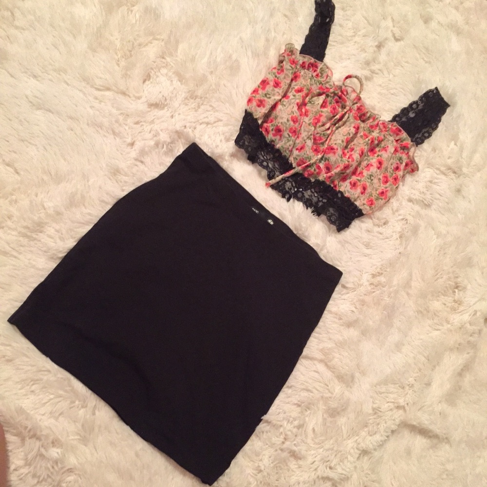 Skirt and crop top ❌SOLD❌