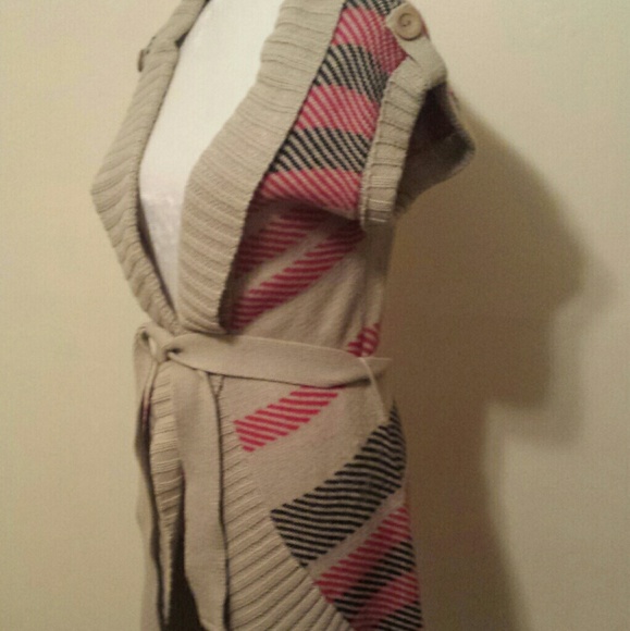 Button front Sweater with belt - Picture 2 of 4