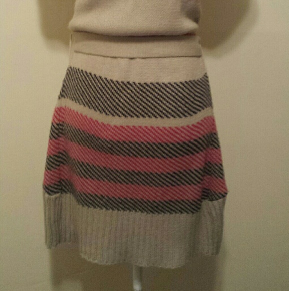 Button front Sweater with belt - Picture 4 of 4