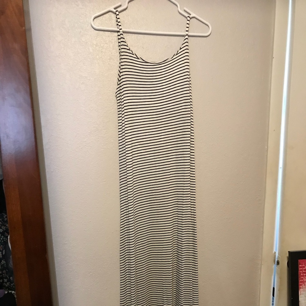 Stripped Maxi